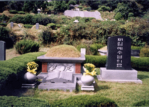 The grave of Second Advent Jesus Christ
